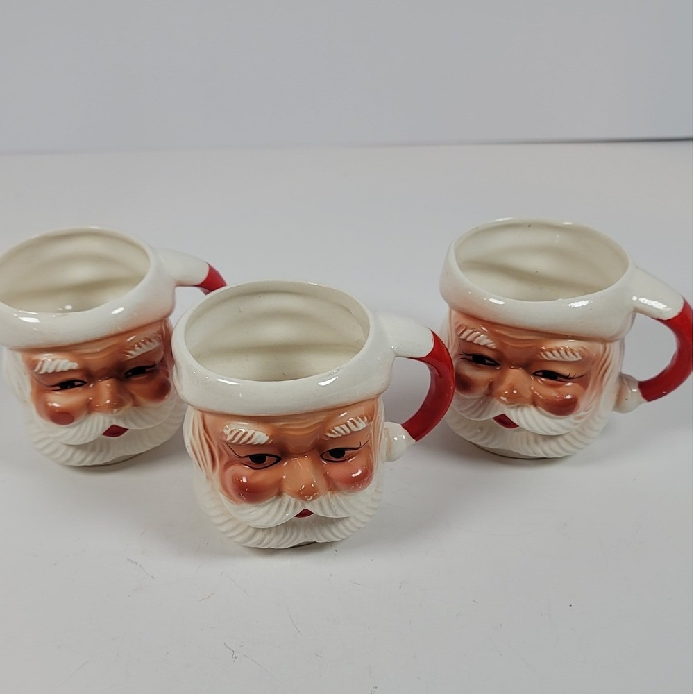 Vintage Santa Claus Ceramic Mugs Set of 3 Japan Christmas Holiday Decor Rare
